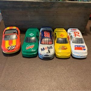 Lot Of 5  Die Cast Cars
